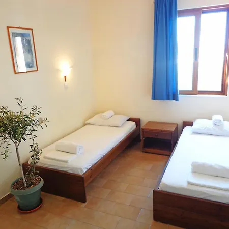 The Windmill Hotel Chora  Room photo